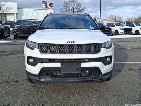 Used 2023 Jeep Compass Altitude w/ Sun and Sound Group image 5