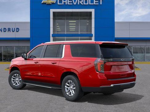 New 2026 Chevrolet Suburban LT image 27