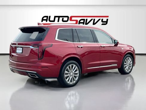 Used 2023 Cadillac XT6 Premium Luxury w/ Technology Package FWD image 7