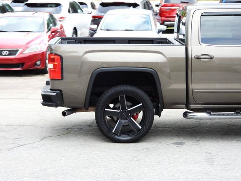 Used 2015 GMC Sierra 1500 SLE w/ SLE Value Package RWD image 17