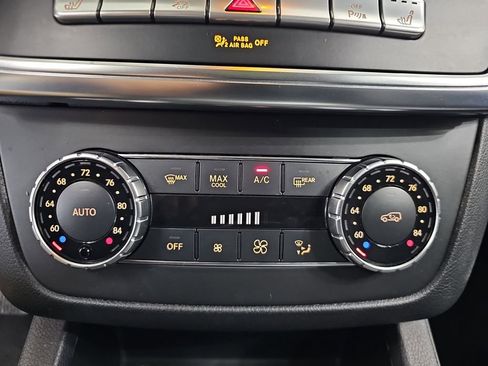 Used 2014 Mercedes-Benz GL 450 4MATIC image 25