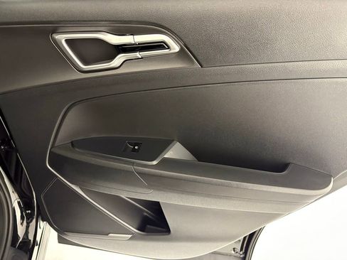 New 2026 Kia Sportage LX image 36