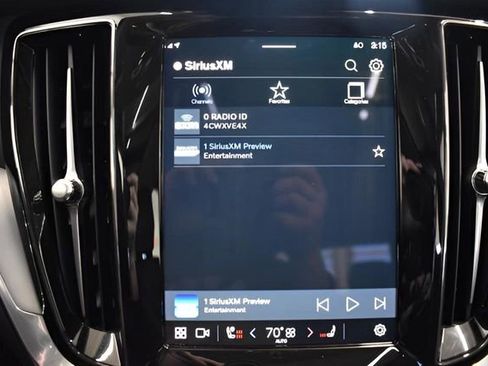 Used 2025 Volvo S60 B5 Core image 29