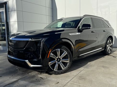 New 2025 Cadillac Escalade IQ Luxury 1 image 2