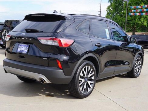 Used 2020 Ford Escape SE Sport FWD image 3