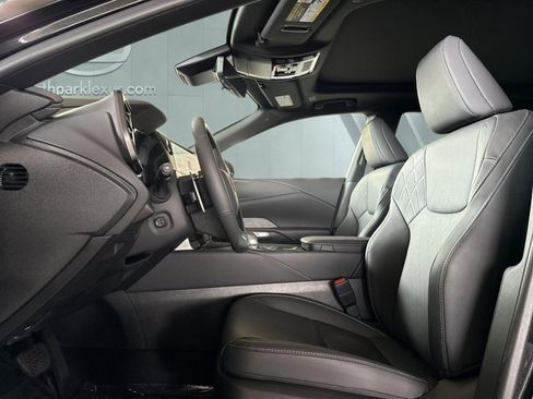 Certified 2026 Lexus RX 350 w/ Convenience Package image 9