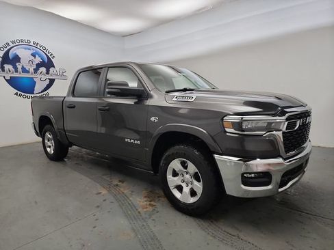 New 2026 RAM 1500 Big Horn AWD/4WD image 11