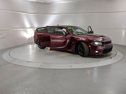 Used 2022 Dodge Charger Scat Pack w/ Driver Convenience Group image 7