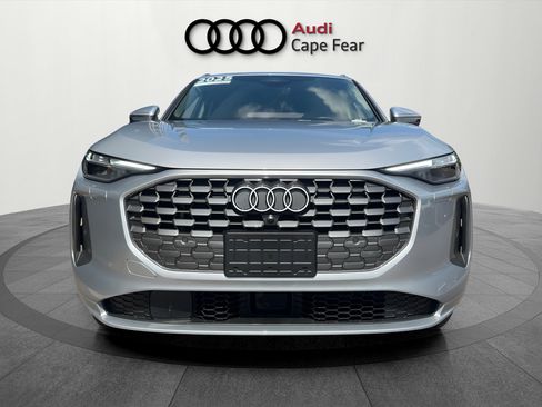 Used 2025 Audi Q5 Premium Plus AWD/4WD image 8