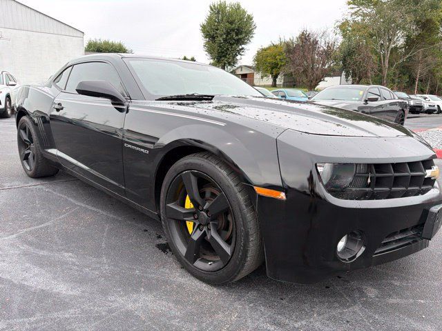 Used 2012 Chevrolet Camaro LS RWD image 2
