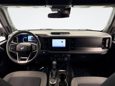 Used 2022 Ford Bronco BASE image 14