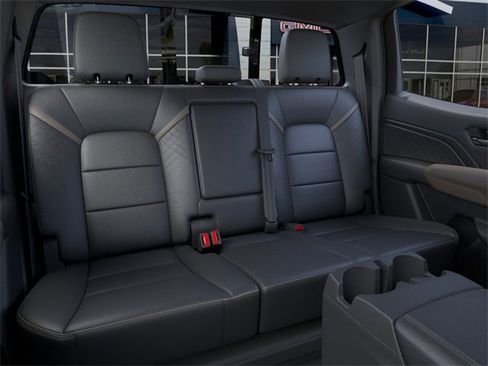 New 2026 GMC Canyon Denali image 17