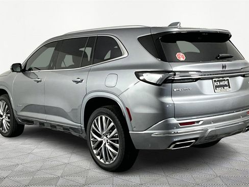 New 2026 Buick Enclave Avenir w/ Super Cruise Package image 4