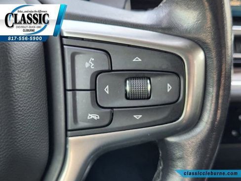 Used 2022 Chevrolet Silverado 1500 LT Trail Boss w/ Convenience Package II AWD/4WD image 28