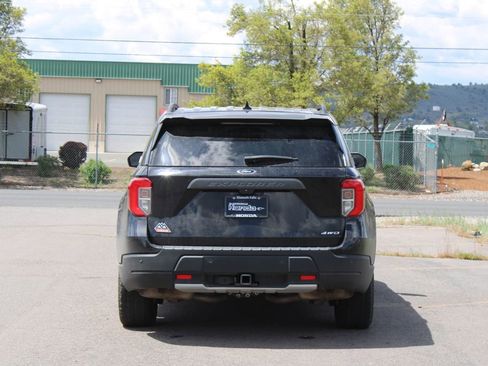 Used 2023 Ford Explorer Timberline w/ Timberline Technology Package AWD/4WD image 4