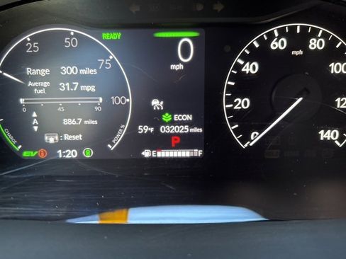 Used 2023 Honda CR-V Sport Touring image 19