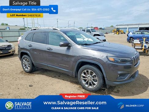 Used 2019 Jeep Cherokee Latitude Plus w/ Cold Weather Group AWD/4WD image 5