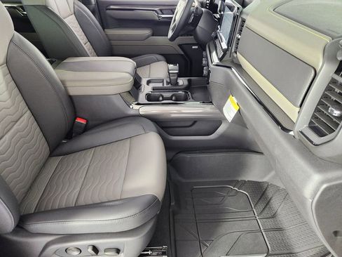 New 2026 Chevrolet Silverado 1500 ZR2 w/ LPO, Dark Essentials Package AWD/4WD image 12