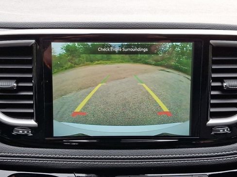 New 2026 Chrysler Pacifica Select image 12