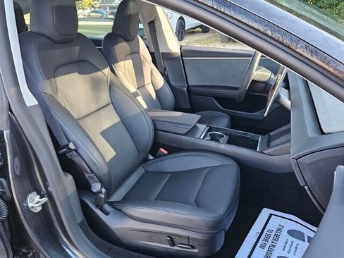 Used 2025 Tesla Model 3 Long Range image 18