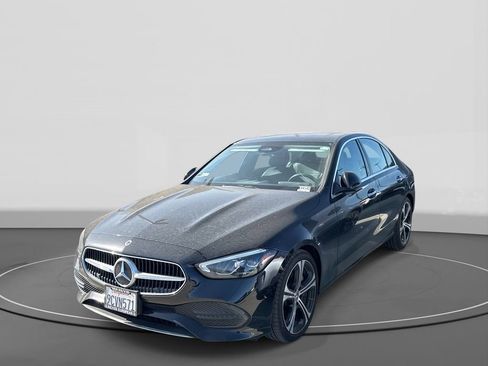 Used 2022 Mercedes-Benz C 300 Sedan image 4