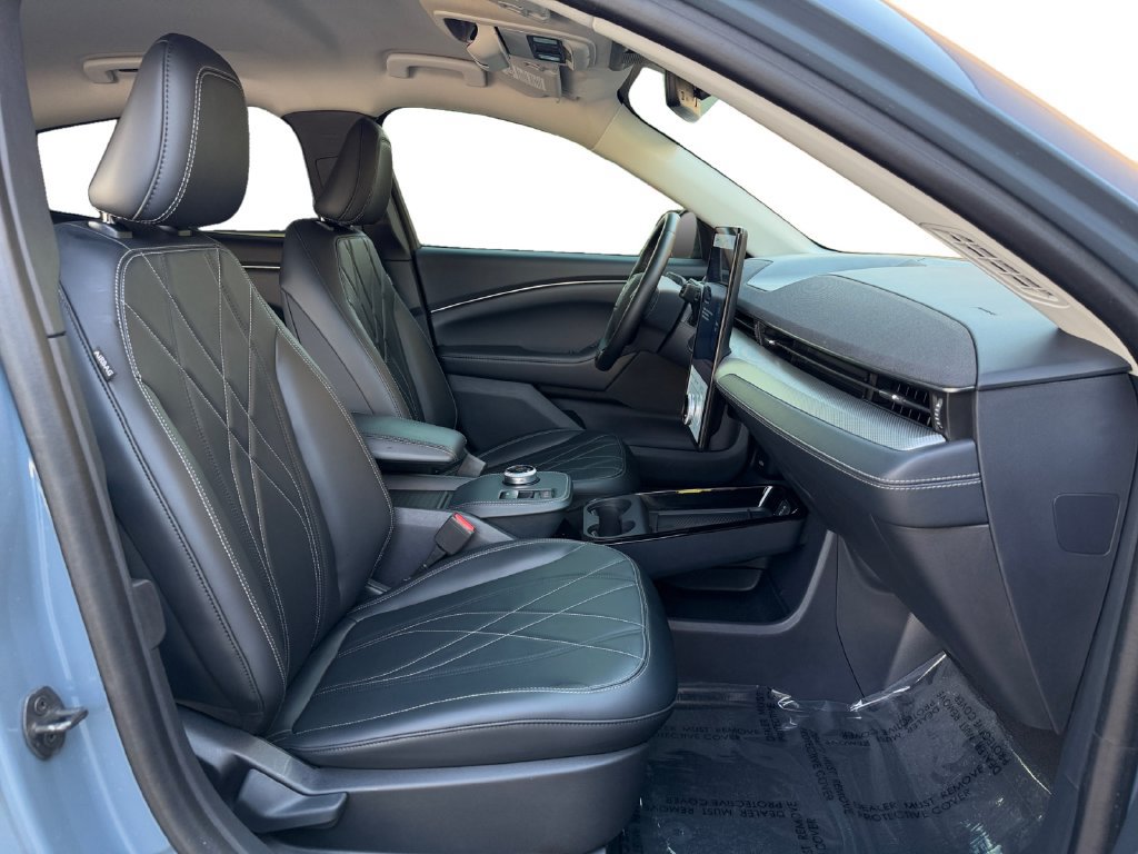 Used 2023 Ford Mustang Mach-E Select RWD image 18