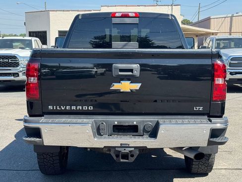 Used 2019 Chevrolet Silverado 2500 LTZ w/ Z71 Package, Off-Road image 4