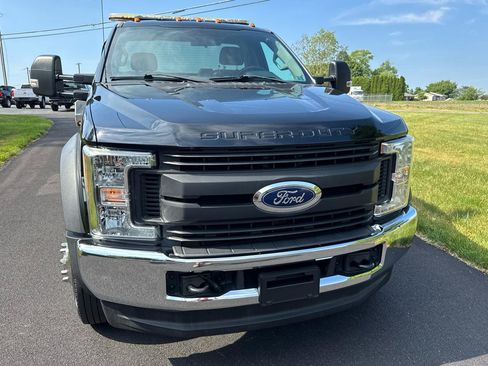 Used 2017 Ford F550 4x4 Regular Cab Super Duty image 7