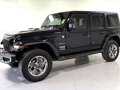 Used 2022 Jeep Wrangler Unlimited Sahara image 8