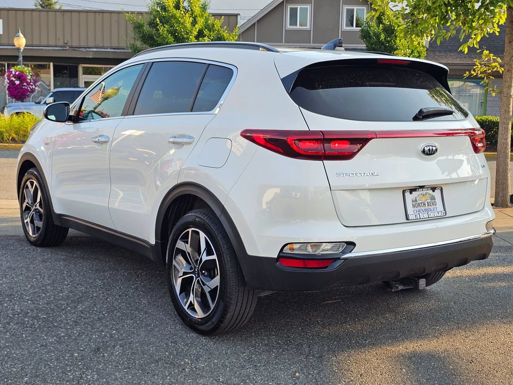 Used 2022 Kia Sportage EX AWD/4WD image 7