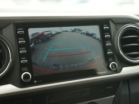 Used 2021 Toyota Tacoma SR5 RWD image 27