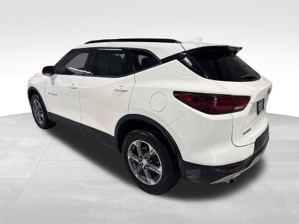 Used 2024 Chevrolet Blazer LT w/ Convenience Package FWD image 47