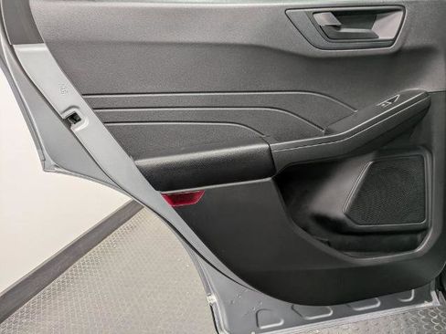 Certified 2022 Ford Escape SE w/ Cold Weather Package image 22