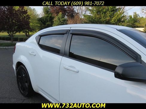 Used 2013 Dodge Avenger SE FWD image 20