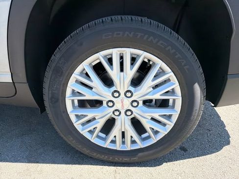 New 2027 GMC Acadia Elevation w/ Elevation Premium Package FWD image 26
