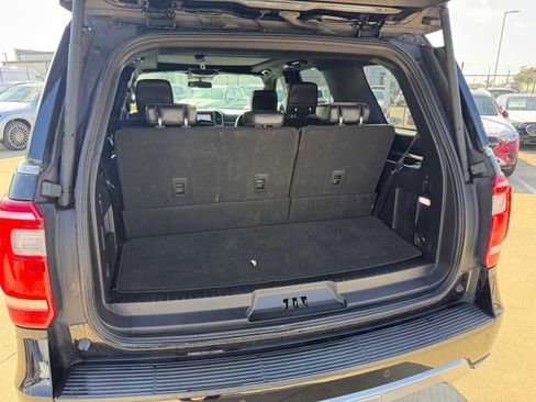 Used 2020 Ford Expedition XLT w/ Equipment Group 202A image 27