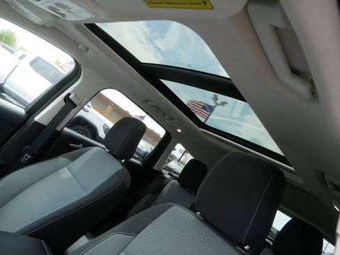Used 2018 Ford Escape SE AWD/4WD image 11