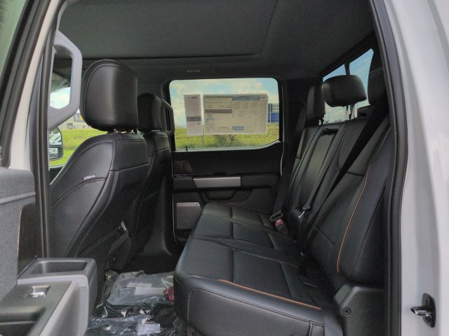 New 2026 Ford F250 Lariat w/ Black Appearance Package AWD/4WD image 14
