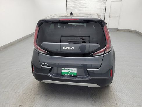 Used 2025 Kia Soul S image 7