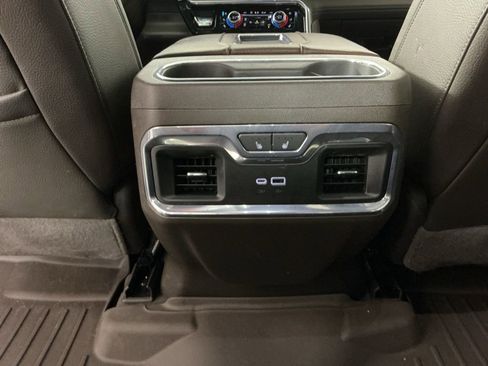 Used 2022 GMC Sierra 1500 Denali w/ Denali Reserve Package image 26