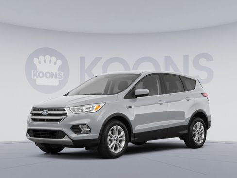 Used 2019 Ford Escape SE image 1