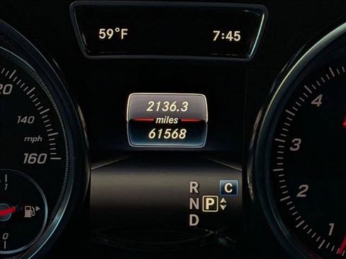 Used 2019 Mercedes-Benz GLE 400 4MATIC image 9