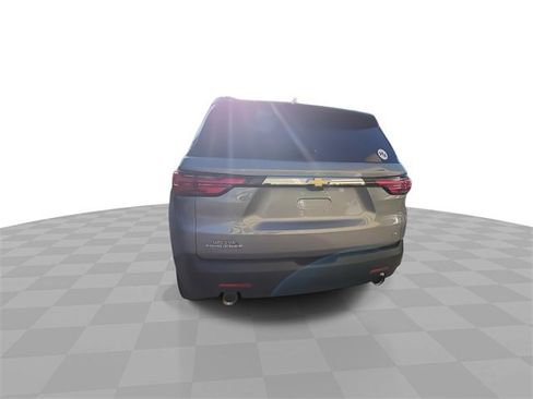 Certified 2023 Chevrolet Traverse LT image 7