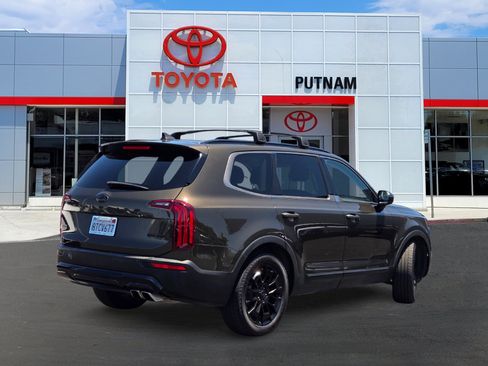 Used 2023 Kia Telluride EX X-Line AWD/4WD image 4
