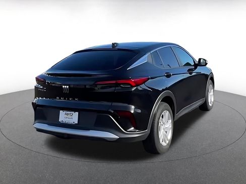 Used 2025 Buick Envista Preferred image 12