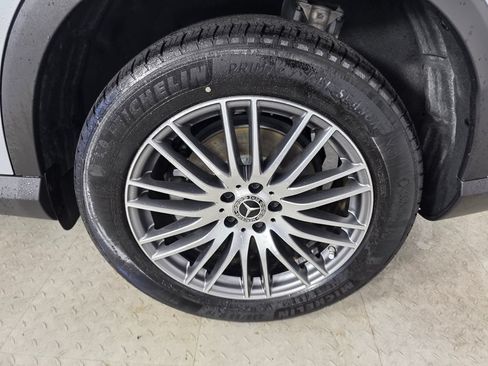 Used 2026 Mercedes-Benz GLC 300 image 17