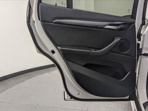Used 2019 BMW X1 sDrive28i w/ Convenience Package image 15