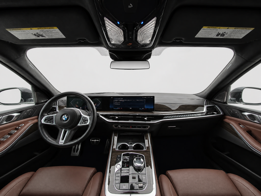 Used 2023 BMW X7 M60i w/ Executive Package AWD/4WD image 24