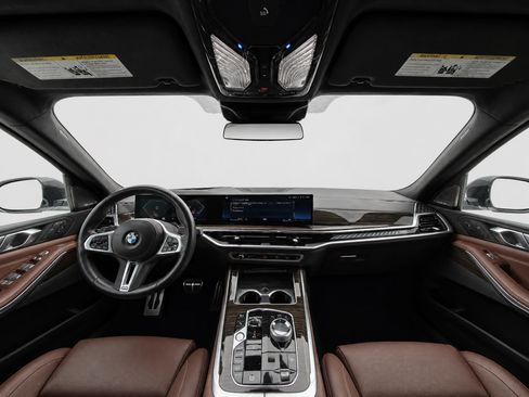 Used 2023 BMW X7 M60i w/ Executive Package AWD/4WD image 24