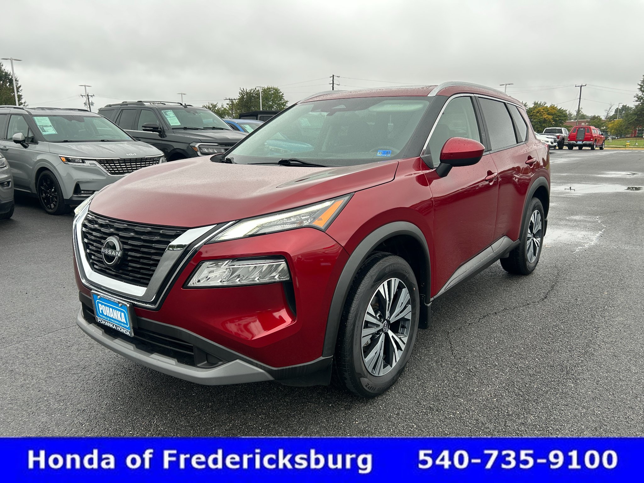 Used 2023 Nissan Rogue SV w/ SV Premium B Package AWD/4WD image 2
